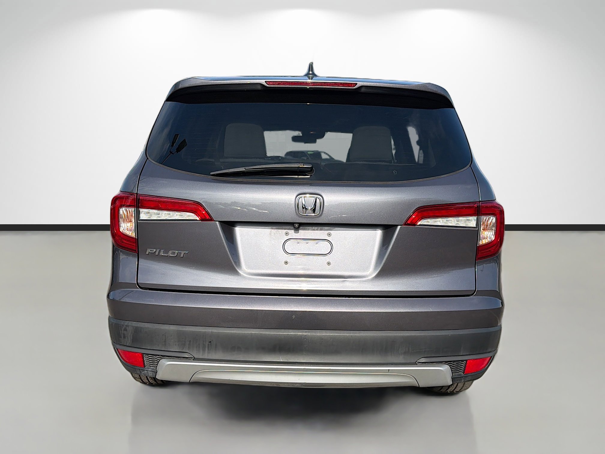 Used 2020 Honda Pilot EX image 4