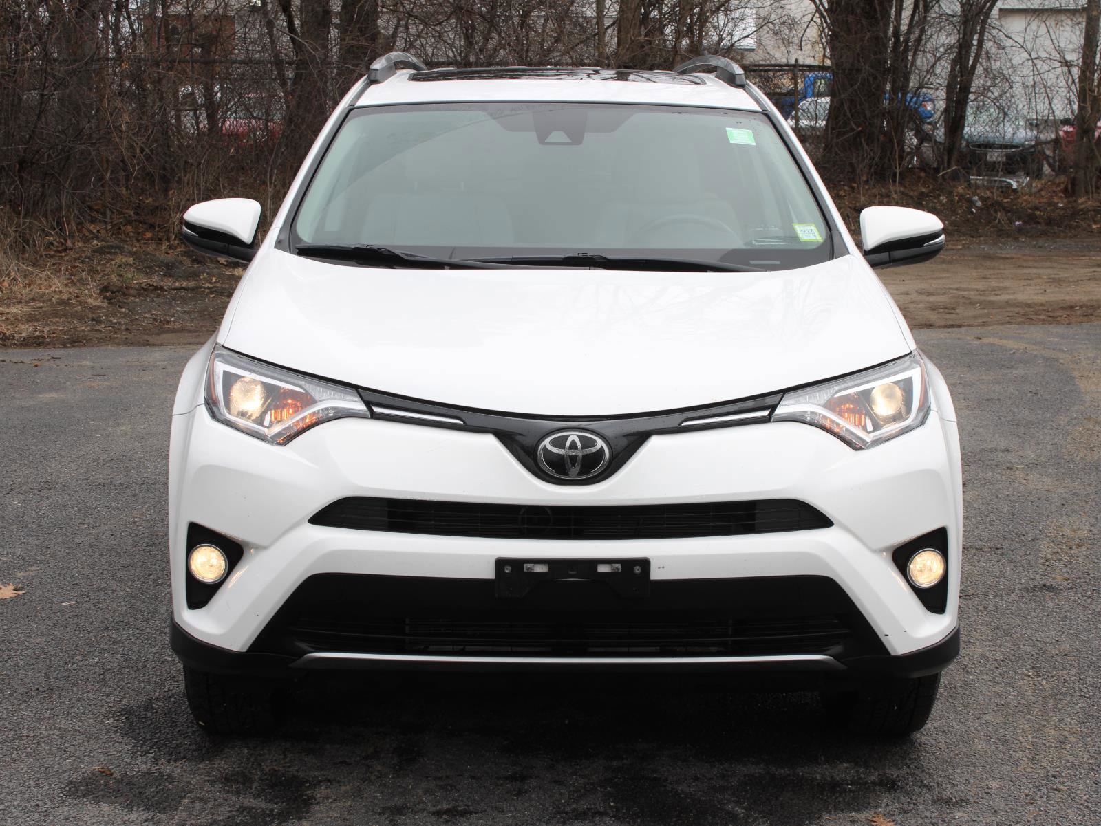 Used 2018 Toyota RAV4 XLE w/ Plus Extra Value Package image 2