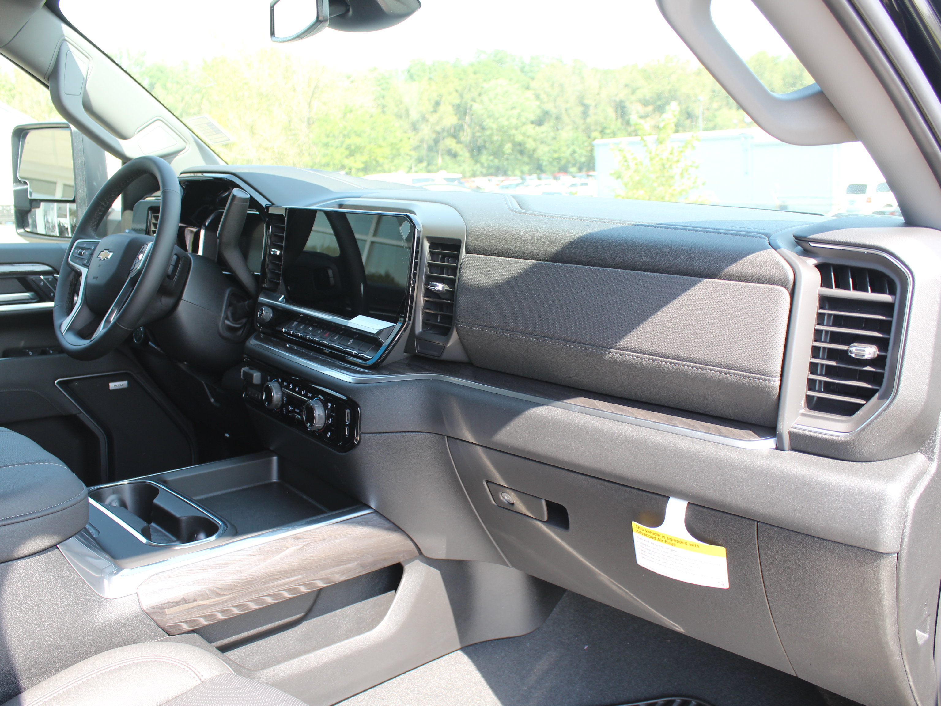 New 2026 Chevrolet Silverado 2500 LTZ w/ LTZ Convenience Package AWD/4WD image 19