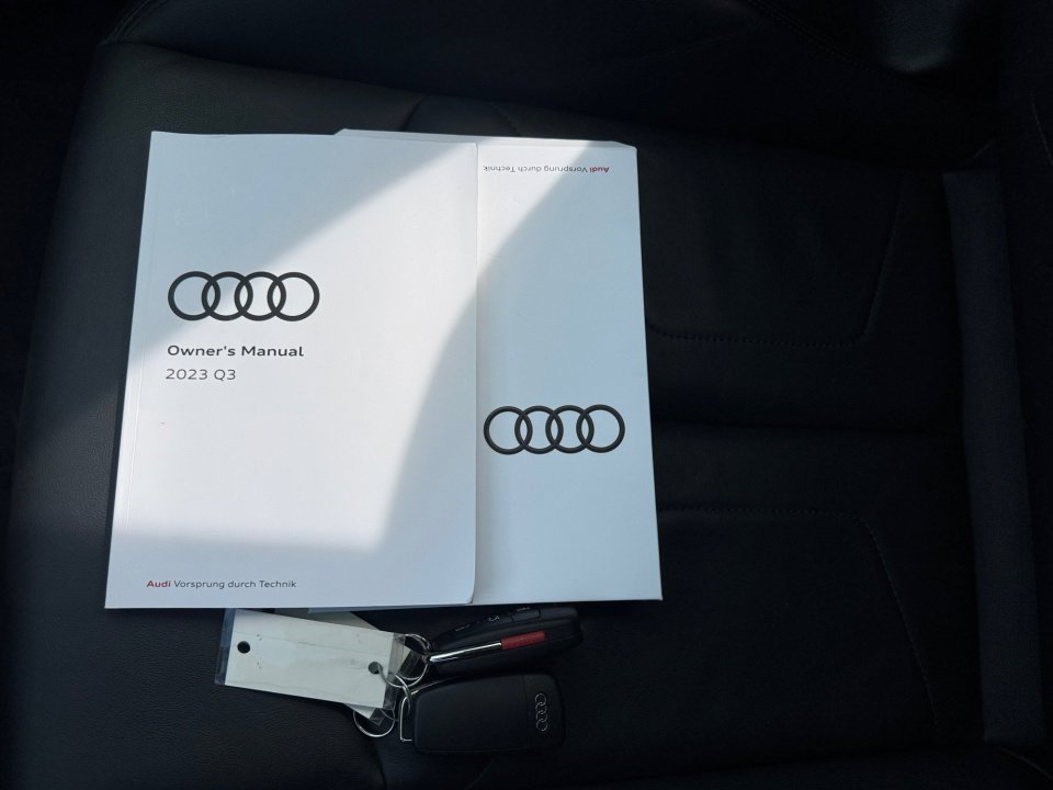 Used 2023 Audi Q3 2.0T Premium Plus AWD/4WD image 34