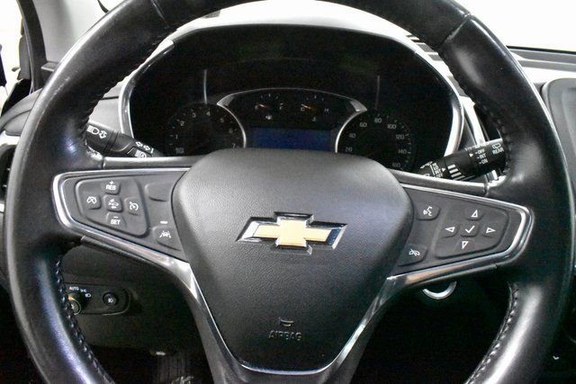 Used 2020 Chevrolet Equinox LT w/ Driver Convenience Package image 18