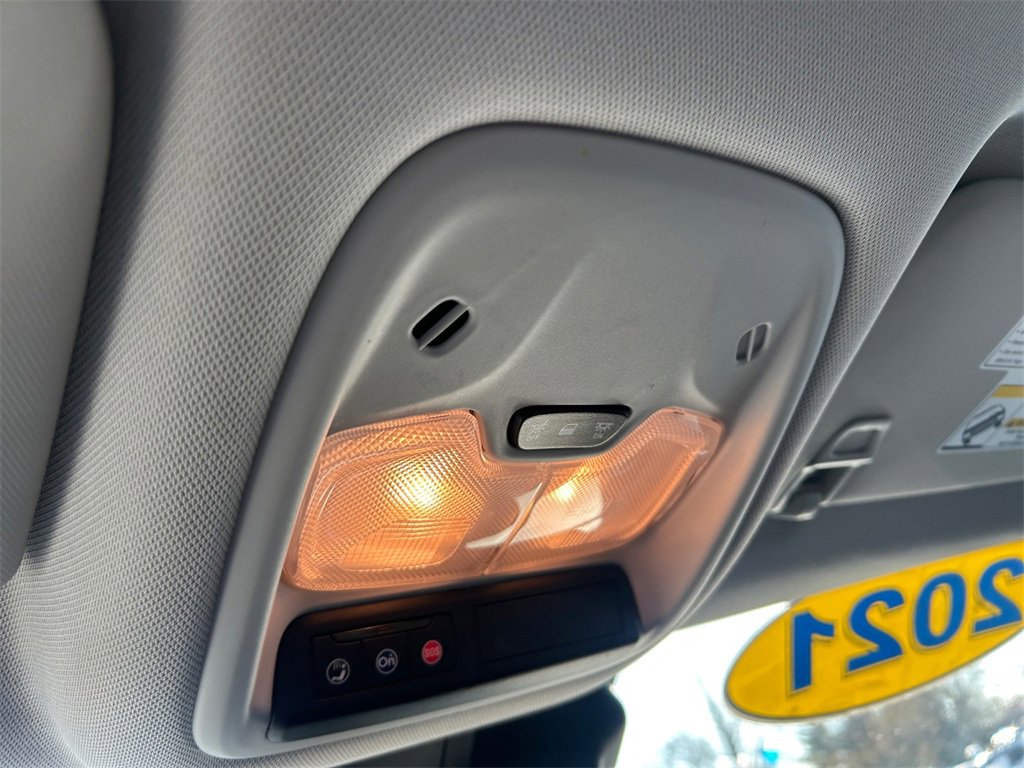 Used 2021 Chevrolet TrailBlazer LS image 24