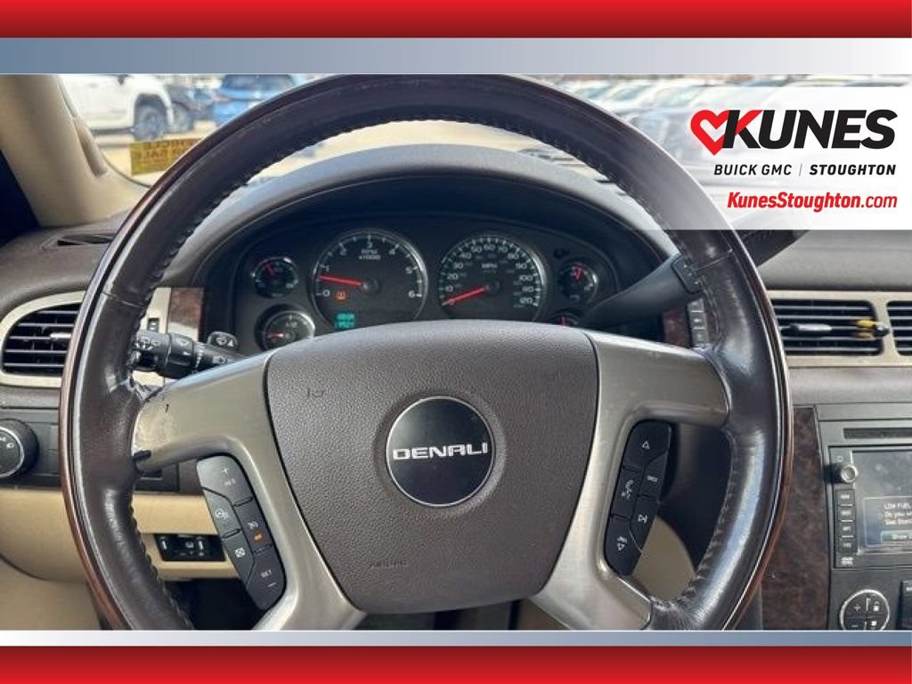 Used 2009 GMC Yukon Denali AWD/4WD image 25