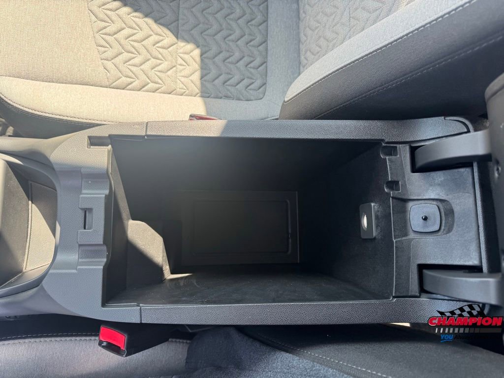 Used 2024 Chevrolet Equinox LS image 28