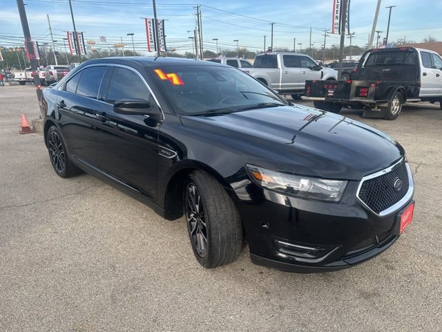 Used 2017 Ford Taurus SHO w/ Driver Assist Package image 4