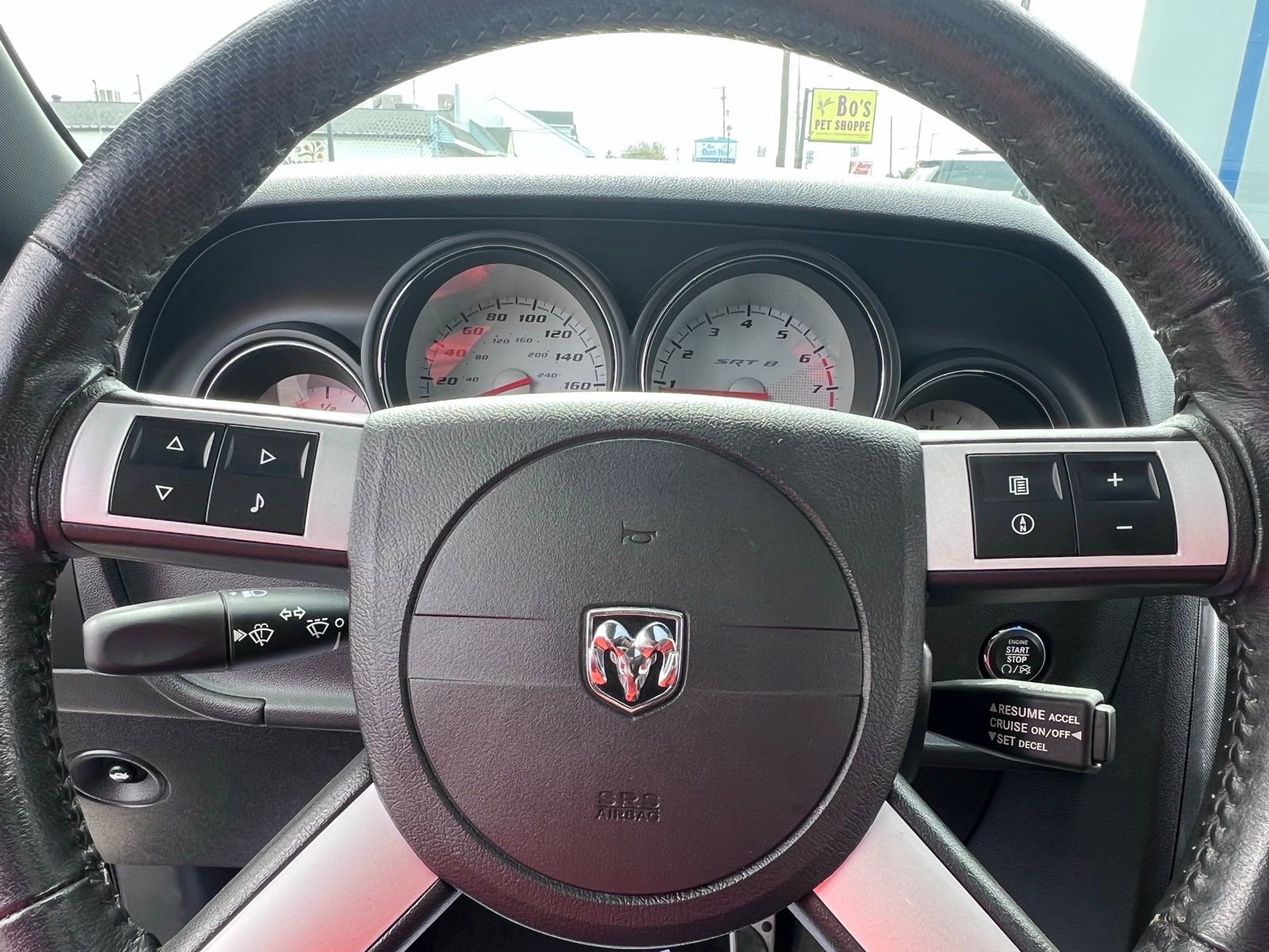 Used 2009 Dodge Challenger SRT8 w/ SRT Option Group II RWD image 23
