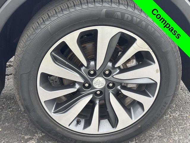 Used 2021 Buick Encore Preferred AWD/4WD image 29