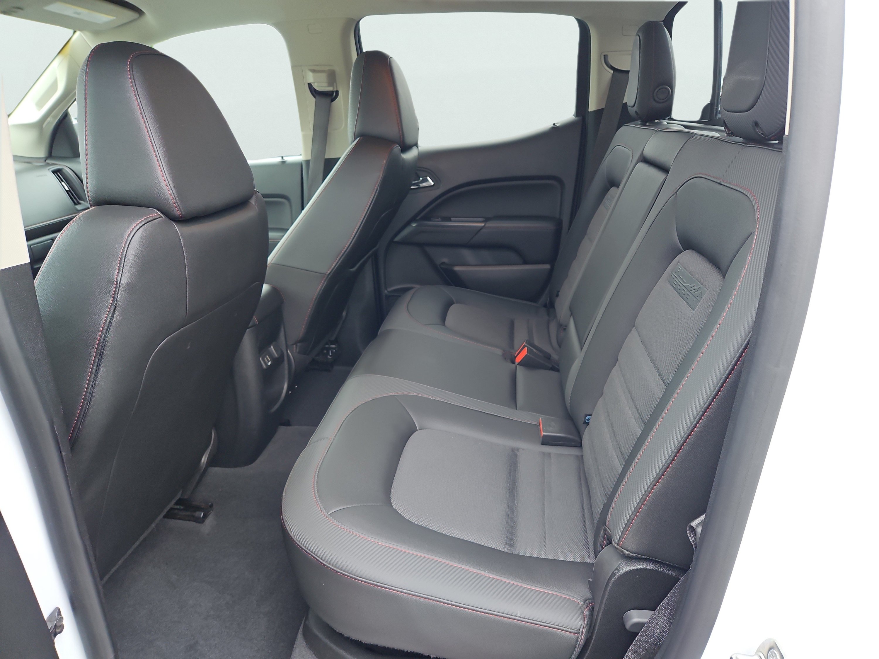 Used 2019 GMC Canyon All Terrain w/ Trailering Package AWD/4WD image 33