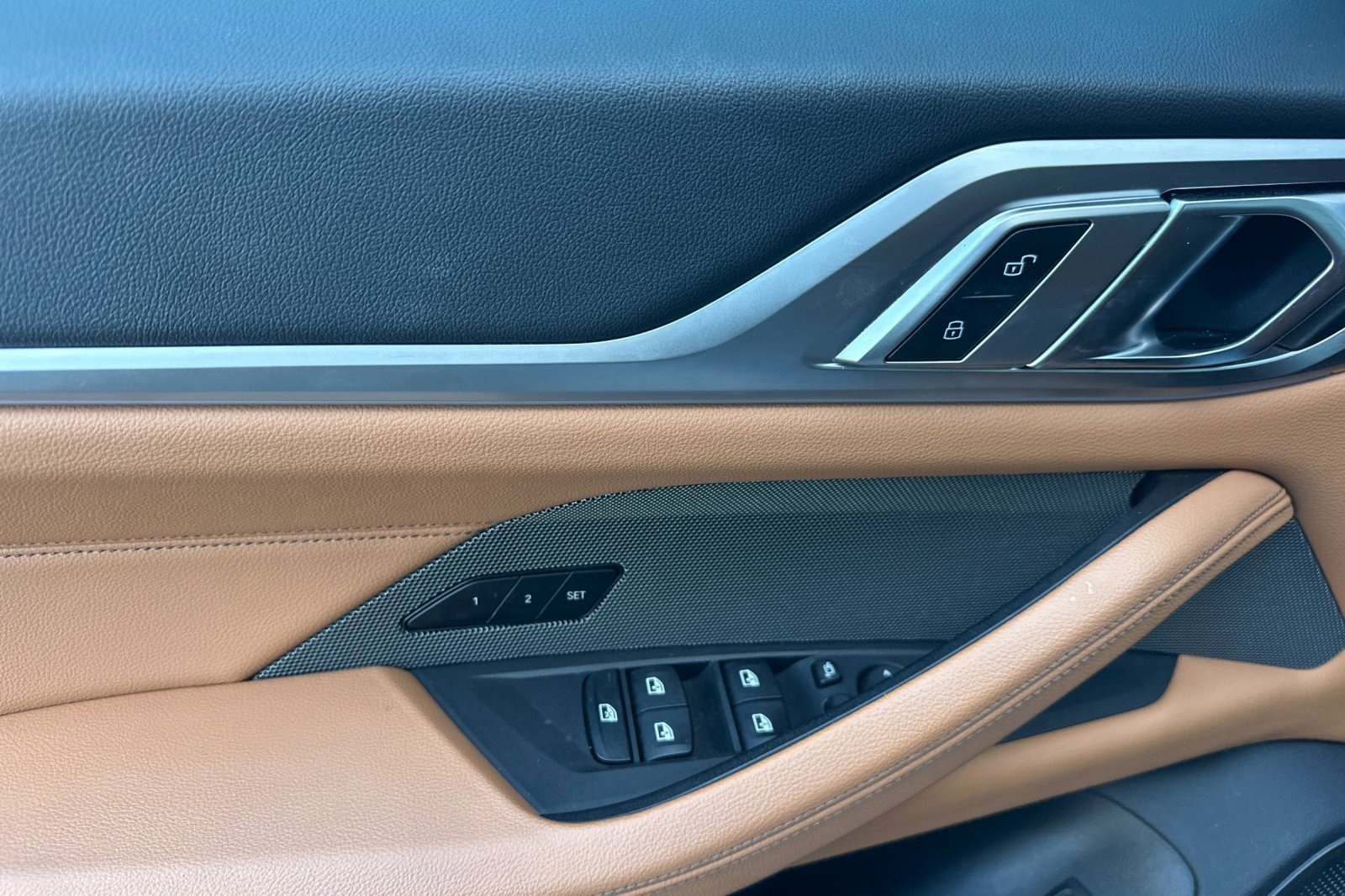 Used 2023 BMW i4 eDrive35 image 12