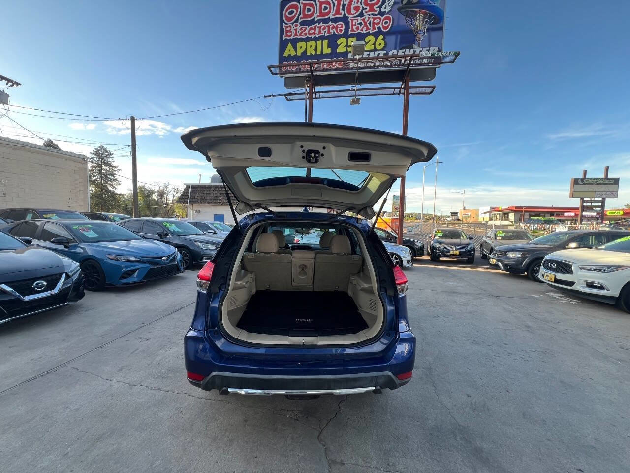Used 2017 Nissan Rogue S AWD/4WD image 7