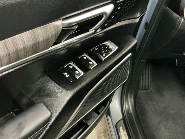 Used 2024 Kia Telluride SX image 13