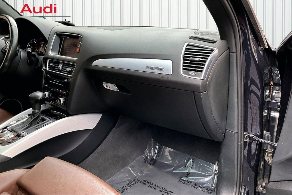 Used 2017 Audi Q5 2.0T Premium Plus w/ Technology Package image 26