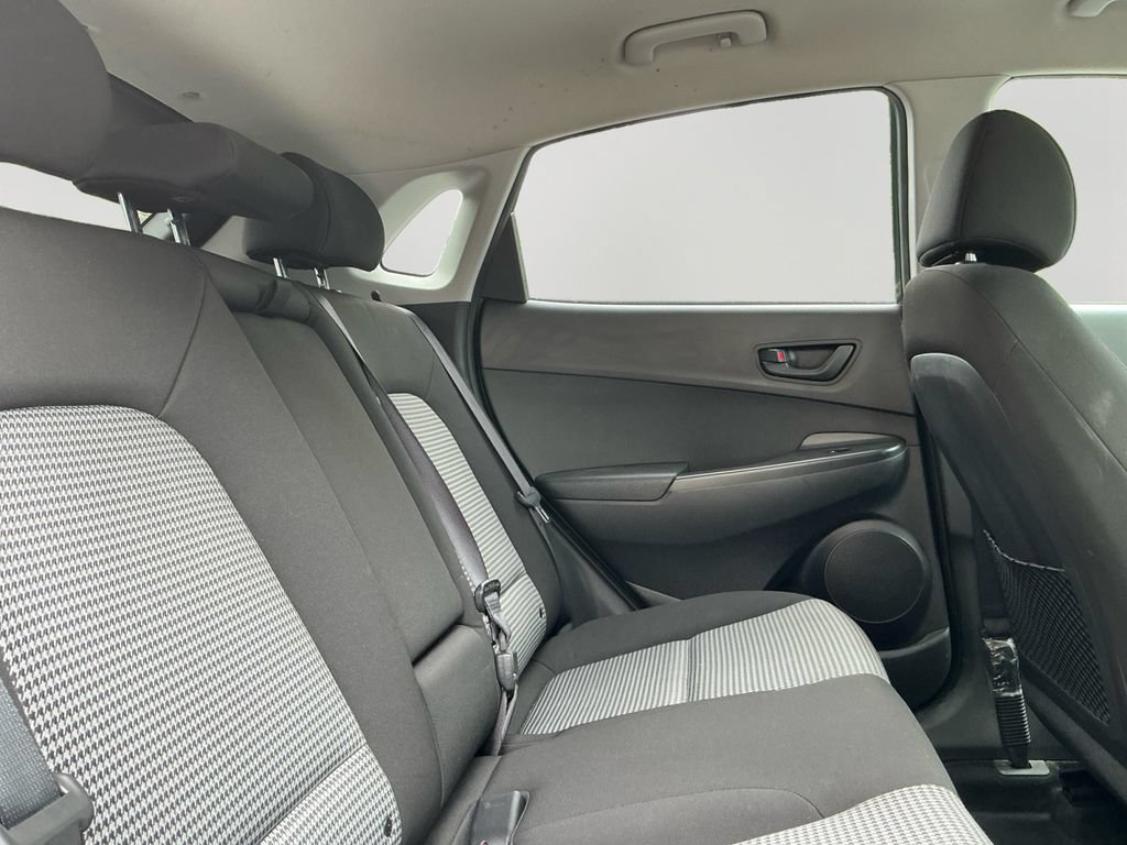 Used 2018 Hyundai Kona SEL AWD/4WD image 13