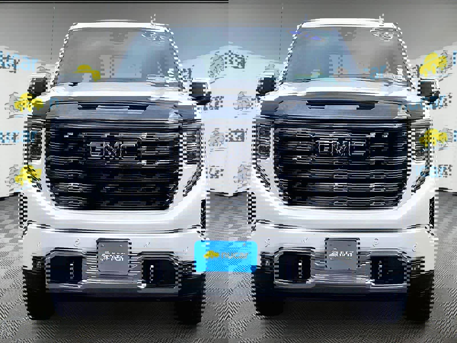 Used 2023 GMC Sierra 1500 Denali Ultimate image 2