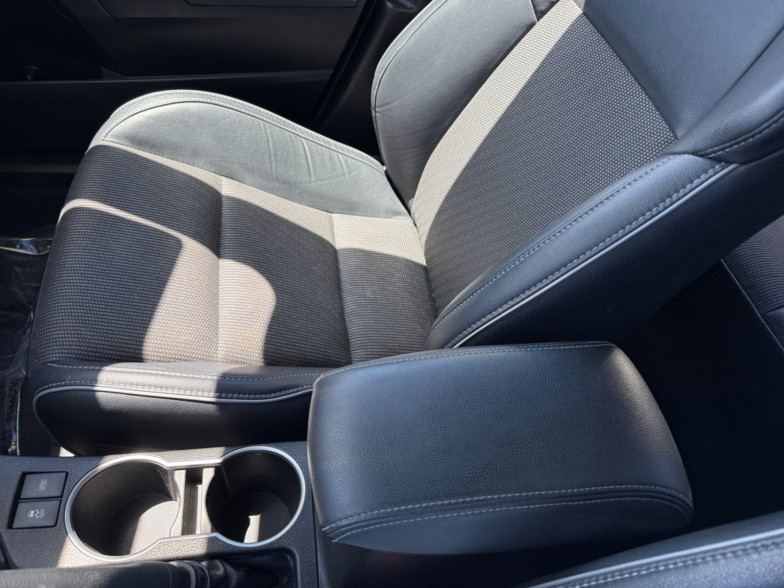 Used 2014 Toyota Corolla S FWD image 14