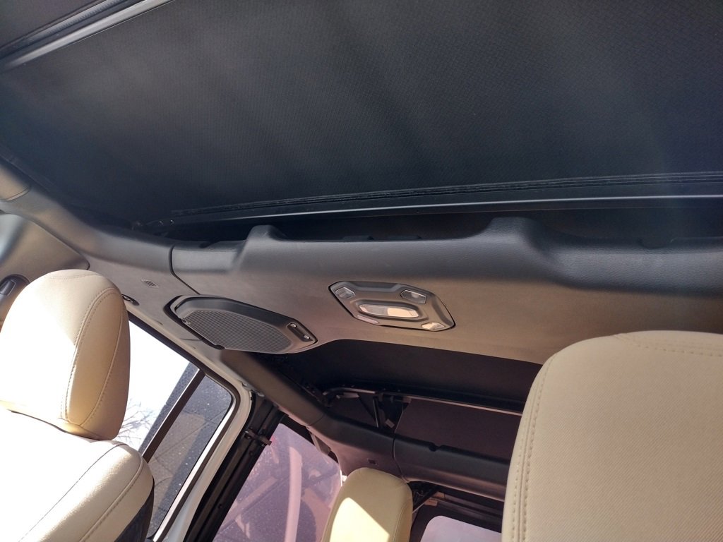 Used 2020 Jeep Wrangler Unlimited Sport image 22