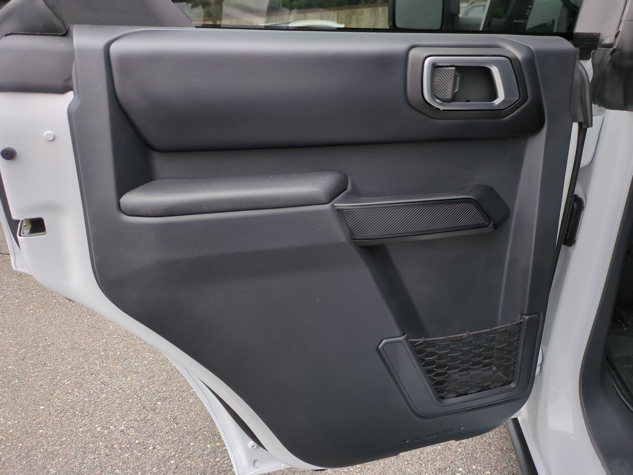 Used 2025 Ford Bronco Badlands AWD/4WD image 29