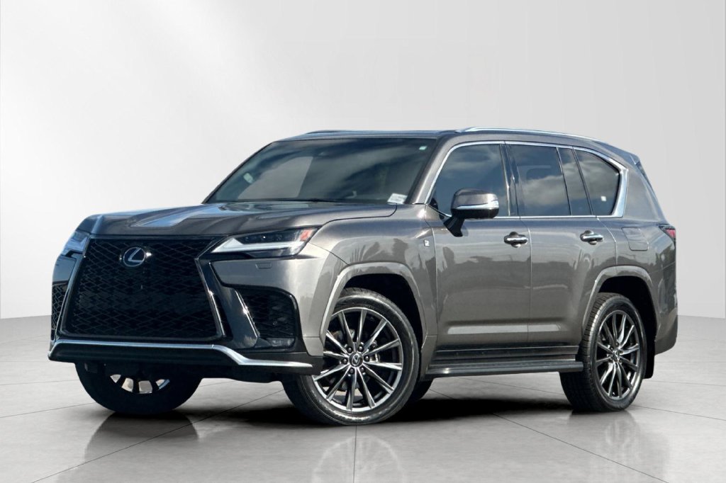 Used 2023 Lexus LX 600 F Sport AWD/4WD image 2