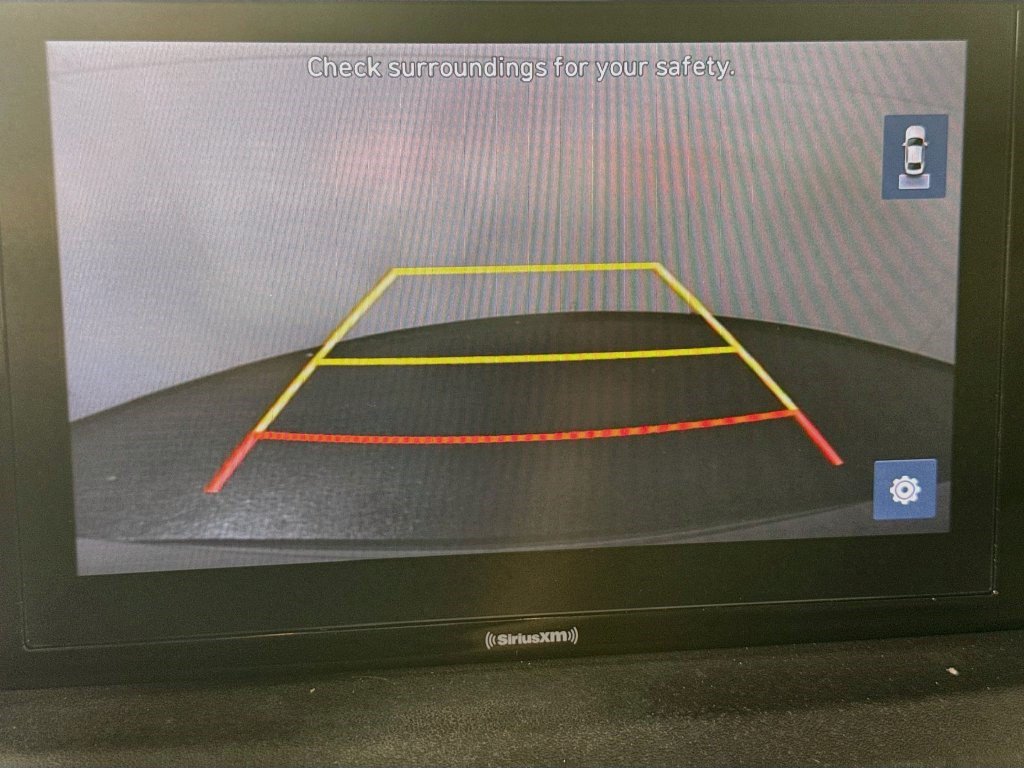 Used 2022 Hyundai Santa Fe SEL FWD image 18