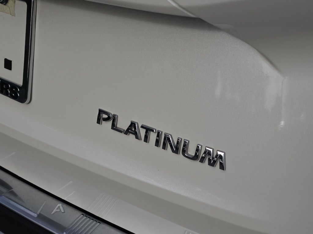 Used 2021 Nissan Rogue Platinum FWD image 6