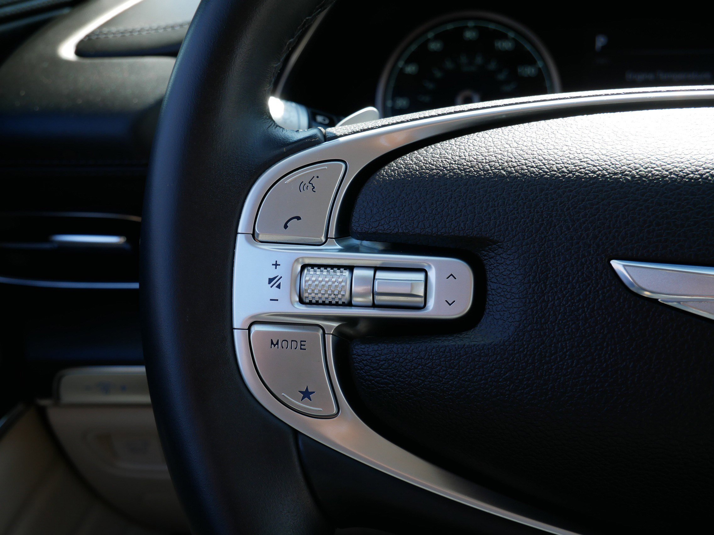 Used 2024 Genesis GV80 2.5T image 28