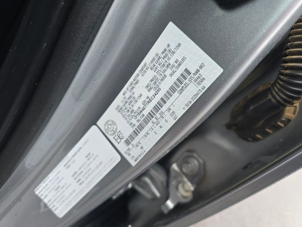 Used 2024 Ford F450 Lariat image 38