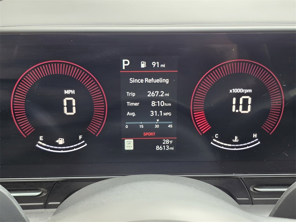 Certified 2025 Hyundai Kona SEL image 25