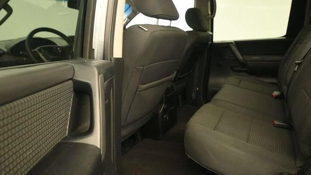 Used 2014 Nissan Titan SV w/ SV Value Truck Package AWD/4WD image 11