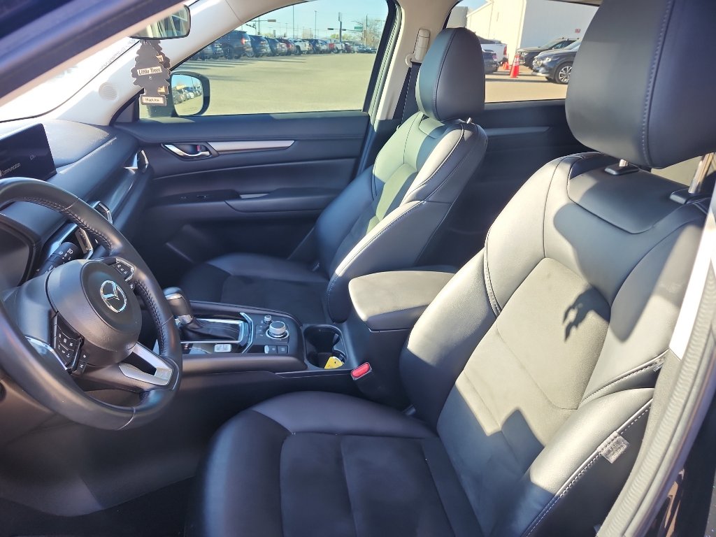 Used 2021 MAZDA CX-5 Touring image 14