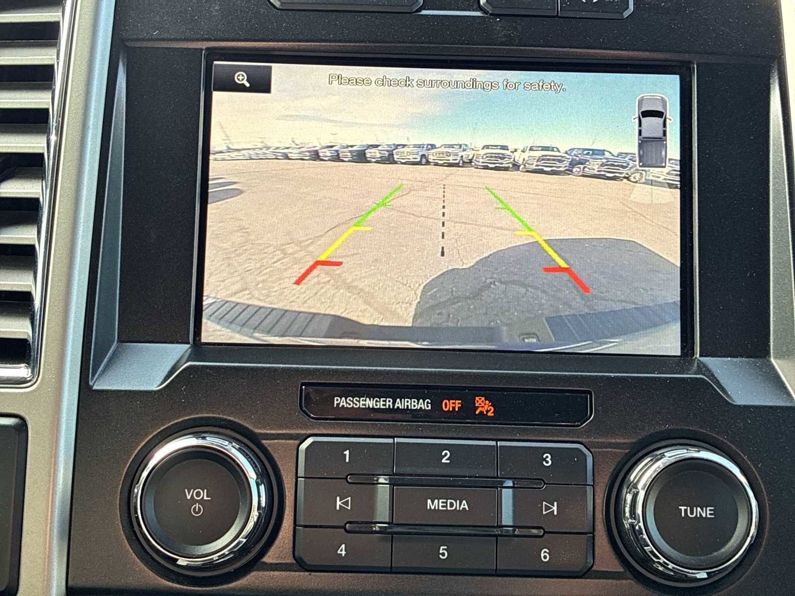 Used 2015 Ford F150 Lariat w/ Equipment Group 501A Mid image 21