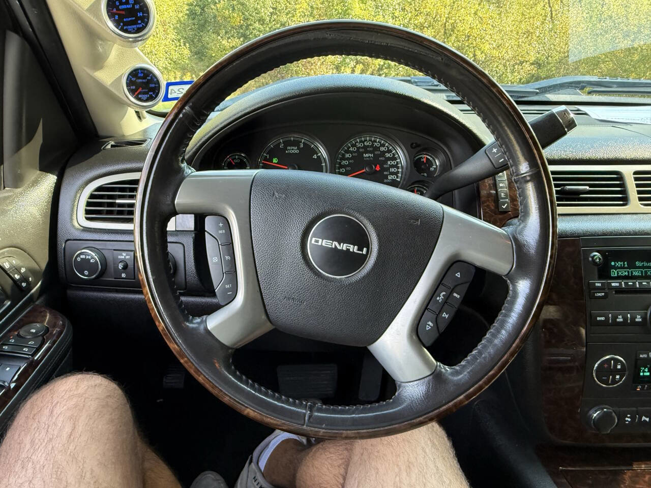 Used 2011 GMC Sierra 2500 Denali w/ Suspension Package, Off-Road image 17