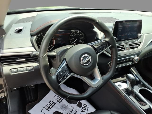 Certified 2025 Nissan Altima 2.5 SR FWD image 22