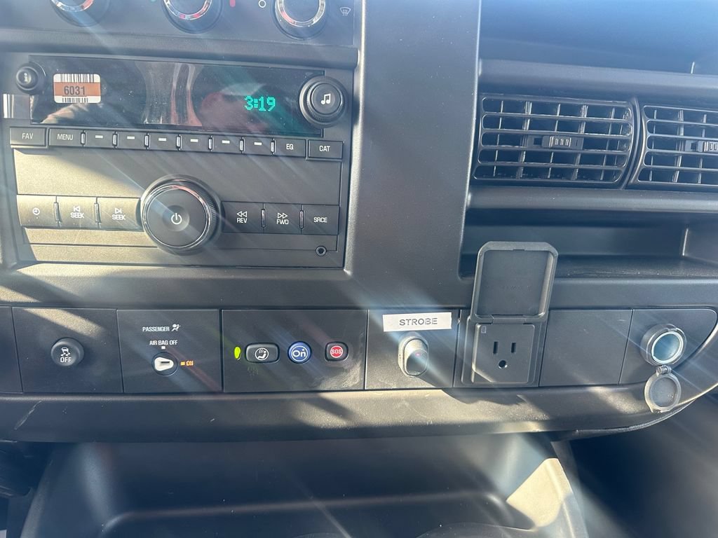 New 2025 Chevrolet Express 3500 w/ Power Convenience Package RWD image 7