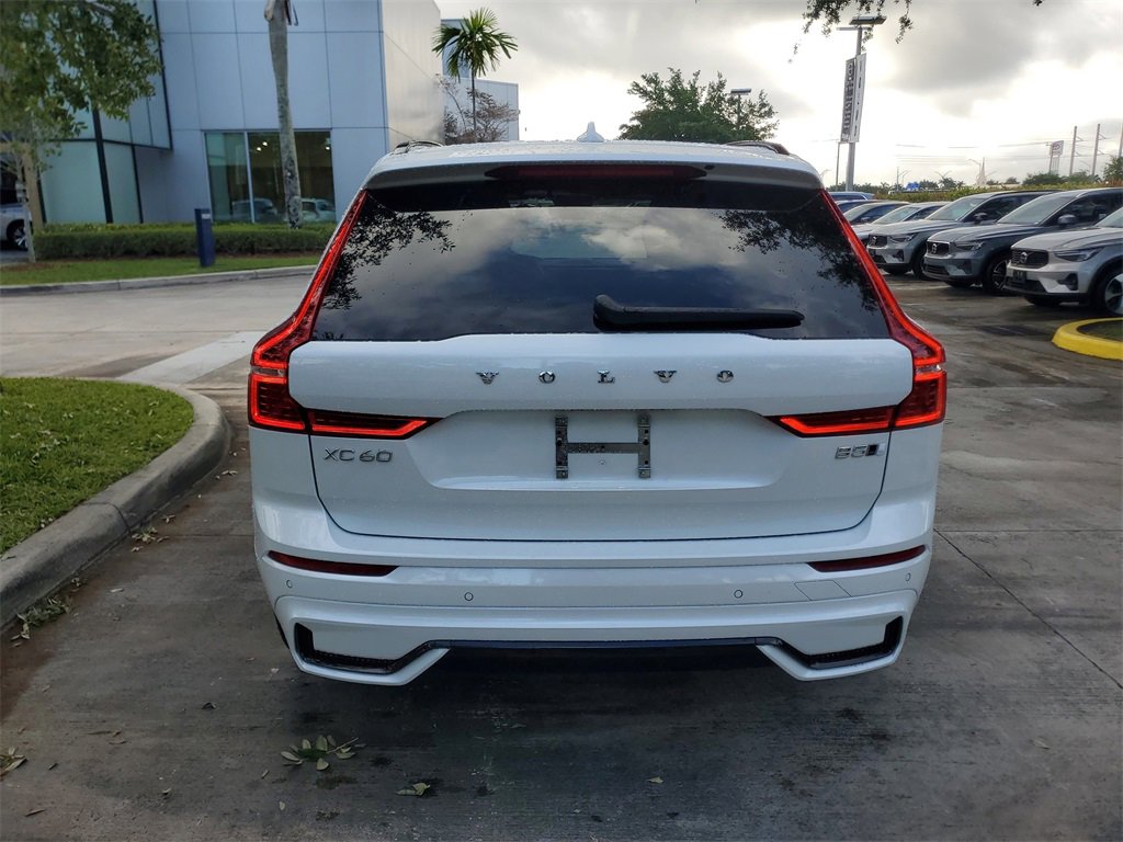 Certified 2024 Volvo XC60 B5 Ultimate AWD/4WD image 5