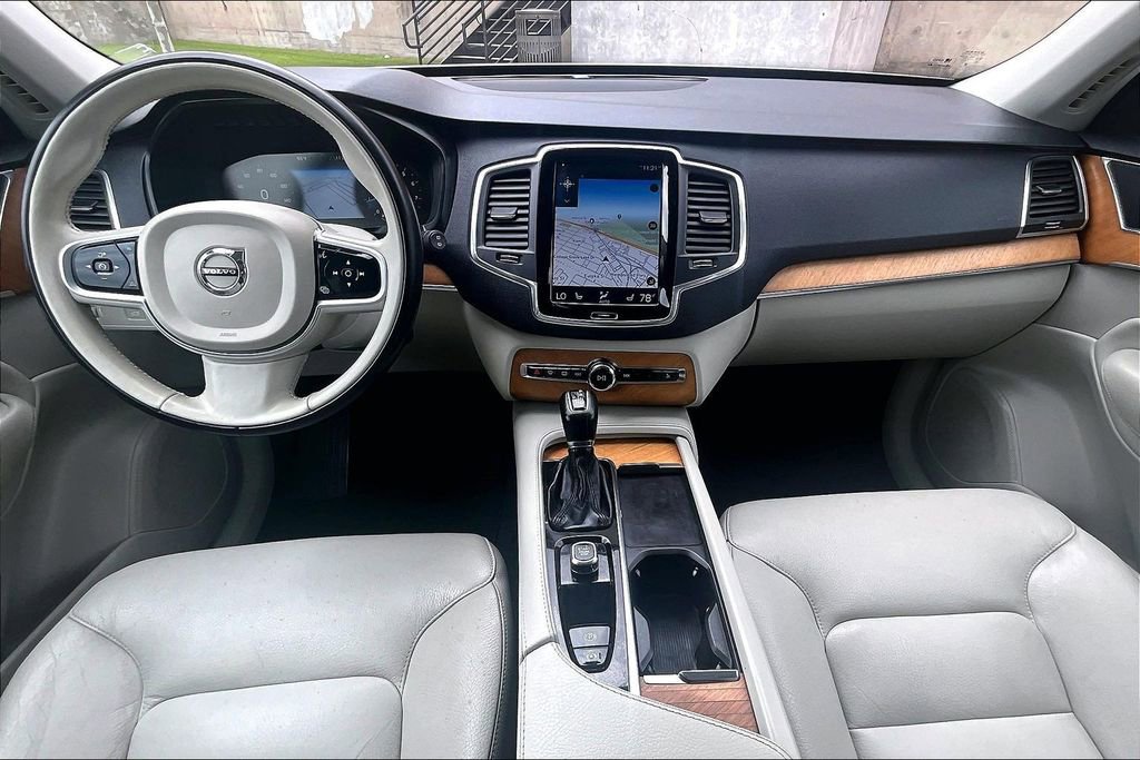 Used 2022 Volvo XC90 T6 Momentum w/ Protection Package Premier AWD/4WD image 20