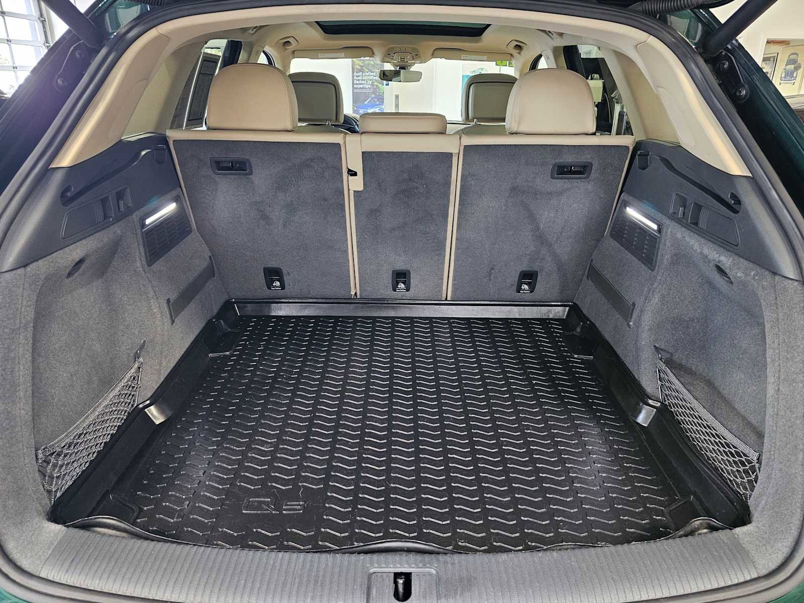 Used 2018 Audi Q5 2.0T Premium Plus w/ Premium Plus Package AWD/4WD image 16