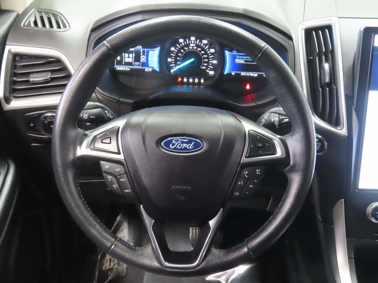 Used 2024 Ford Edge SEL image 11