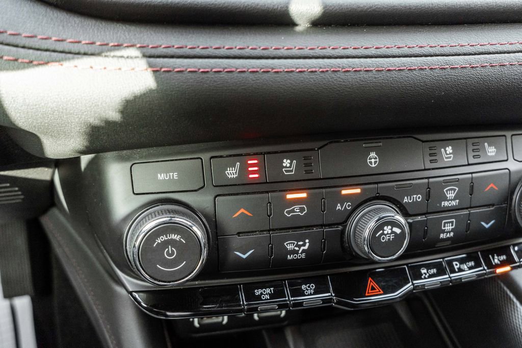 Used 2022 Dodge Durango R/T image 10