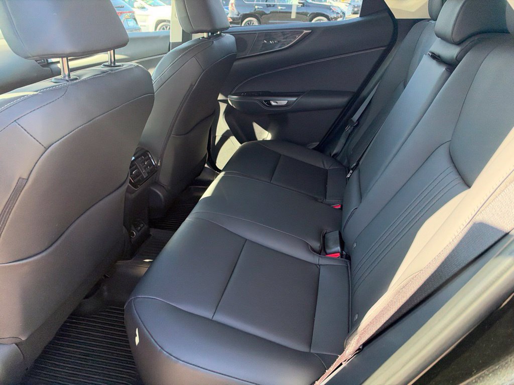 Certified 2026 Lexus NX 350 AWD w/ Accessory Package (2T) image 38