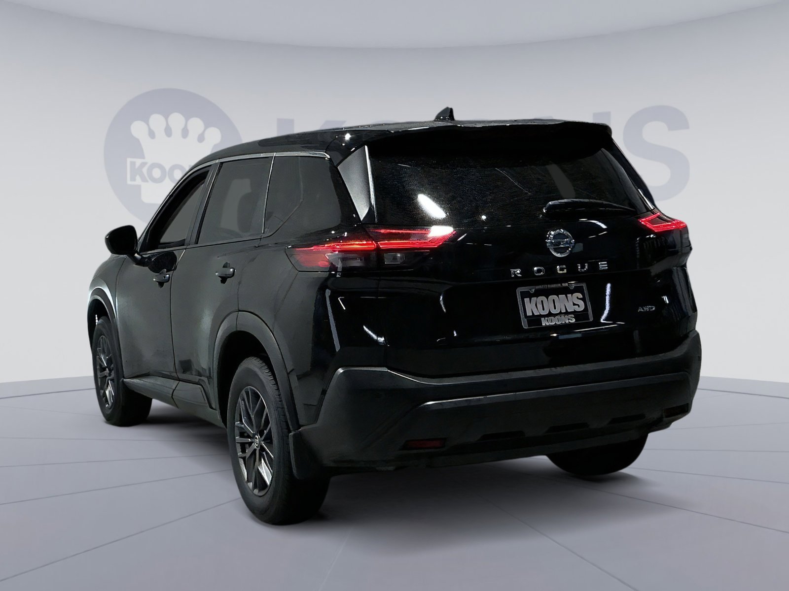 Used 2021 Nissan Rogue S image 14