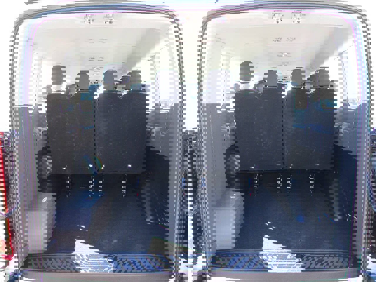 Used 2023 Ford Transit 350 XLT image 29