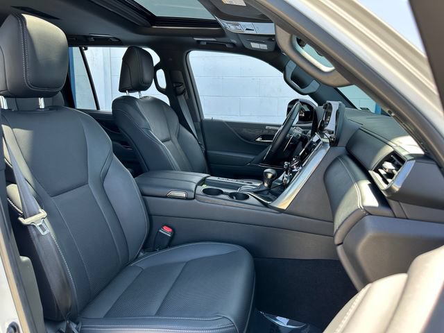 Used 2023 Lexus LX 600 4WD w/ Appearance Package image 36