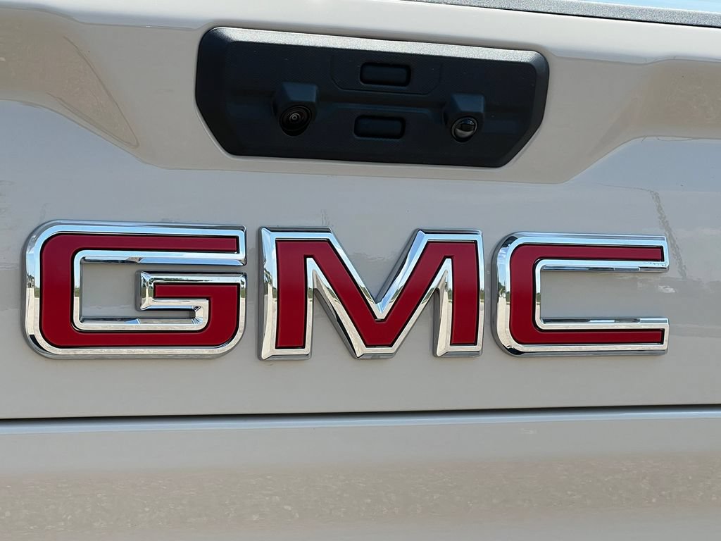 New 2026 GMC Sierra 2500 AT4 w/ AT4 Premium Plus Package AWD/4WD image 57
