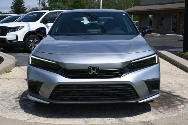 Used 2023 Honda Civic Sport image 2