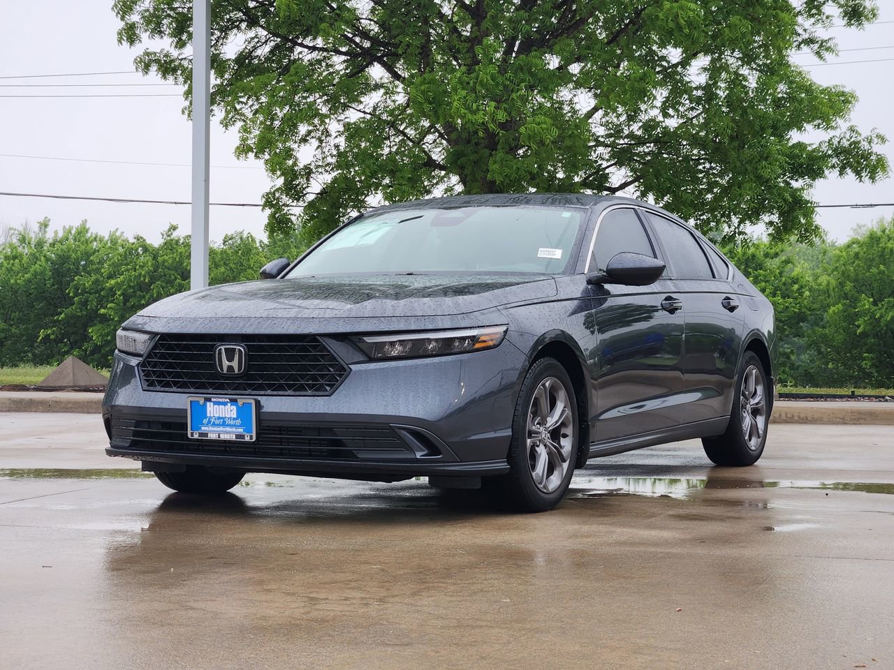 Certified 2023 Honda Accord EX image 3