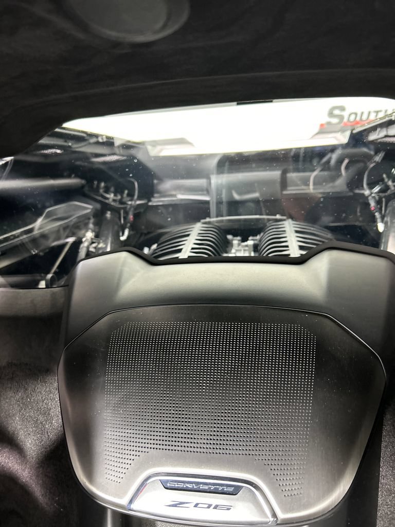Used 2025 Chevrolet Corvette Z06 w/ Battery Protection Package RWD image 17