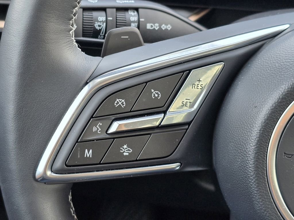 Certified 2024 Buick Envision Sport Touring AWD/4WD image 33