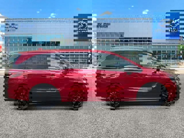 Used 2023 Honda Odyssey Sport image 2