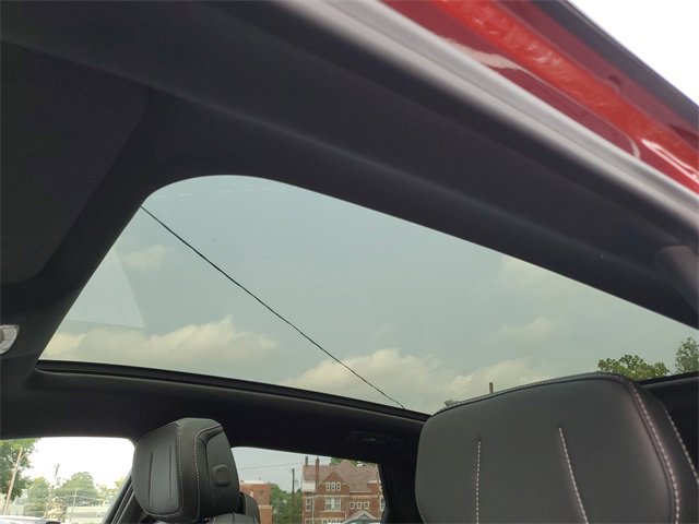 New 2025 Cadillac Lyriq Sport image 23