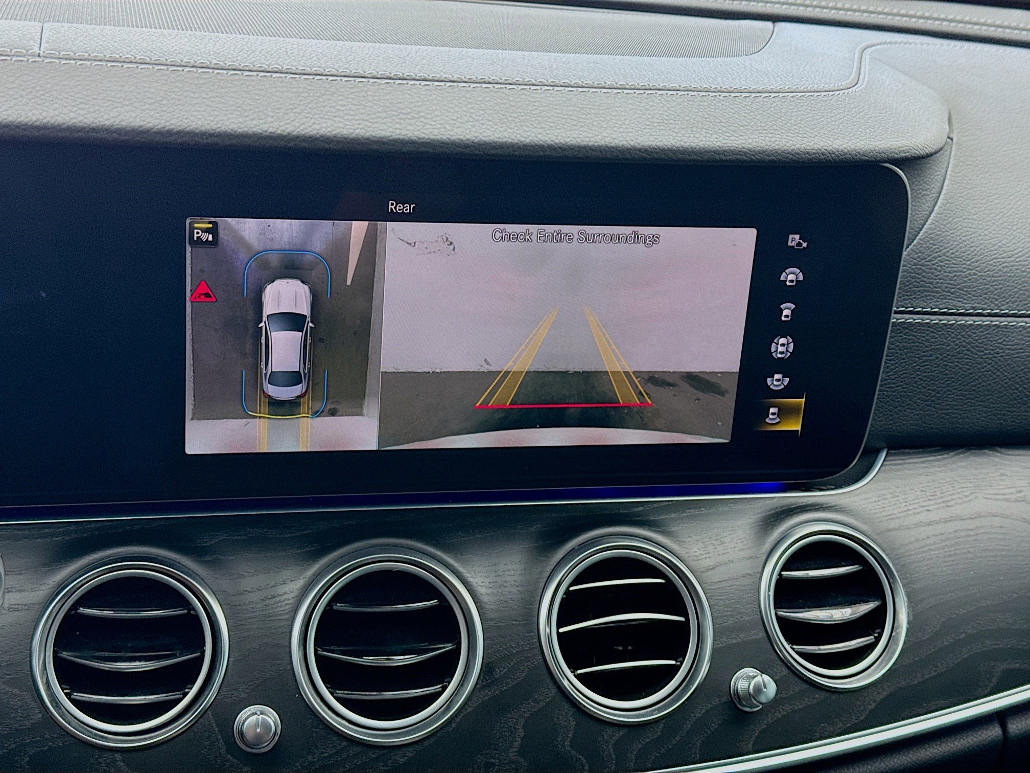 Used 2022 Mercedes-Benz E 53 AMG 4MATIC Sedan image 10